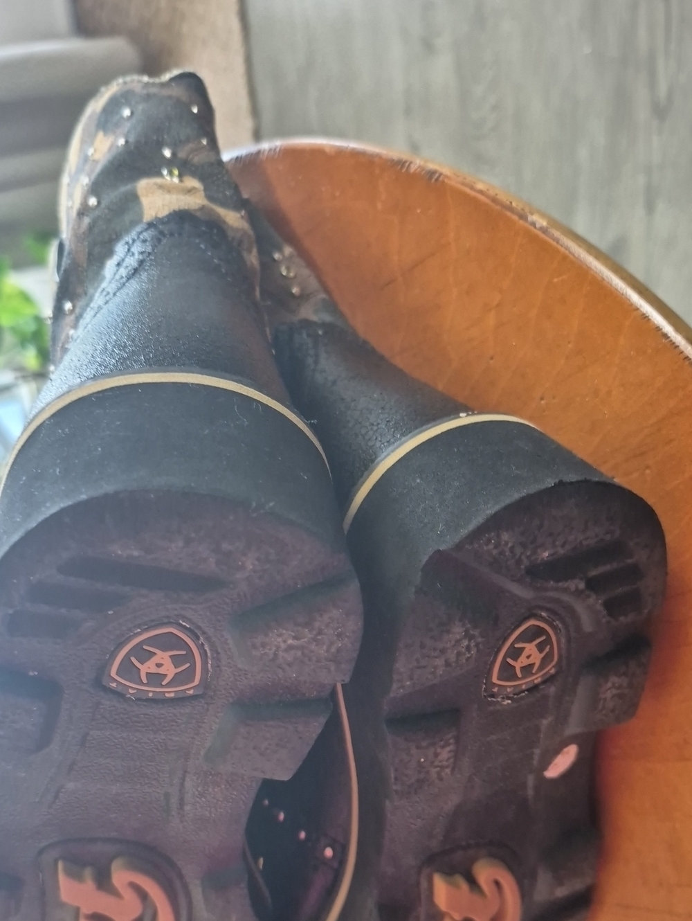 Ariat Fatbaby Black and Tan Camo Western Boots with Stud Accents. Size 8.5 - Picture 7 of 13